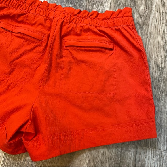 Athleta “Trekkie” Paper Bag Short - Picture 6 of 10